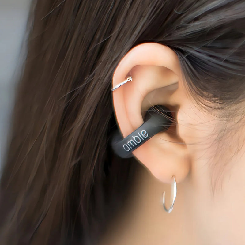 🎧 Ambie Open-Ear: Sonido claro, diseño cómodo, libertad total